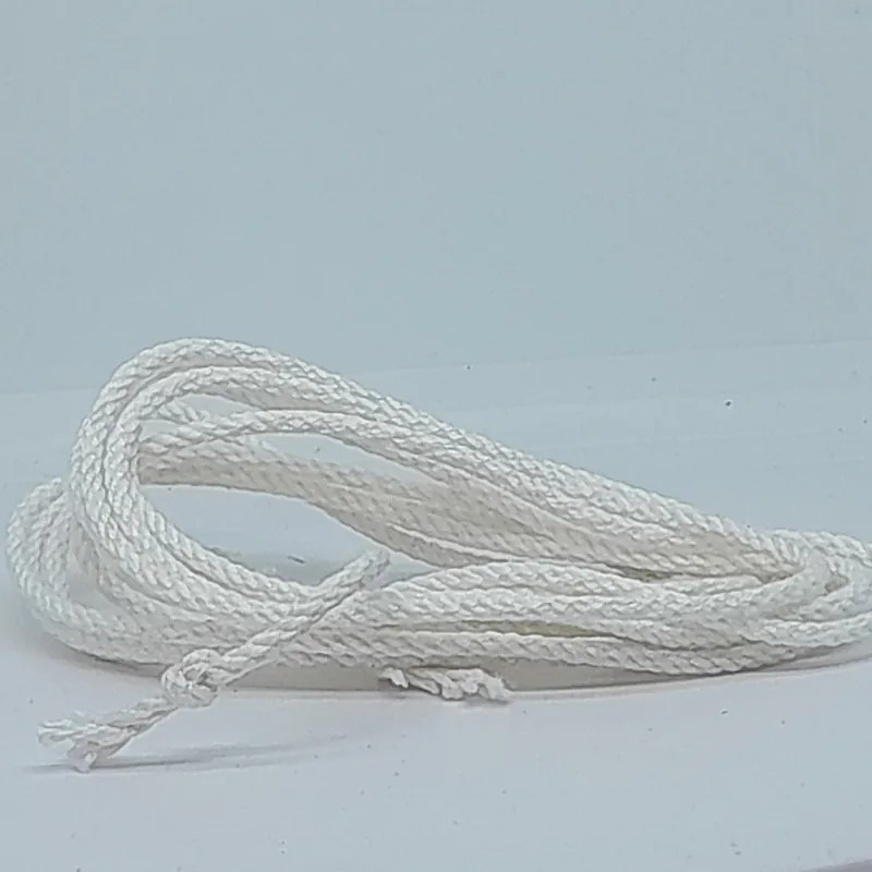 Strings for XL spintops